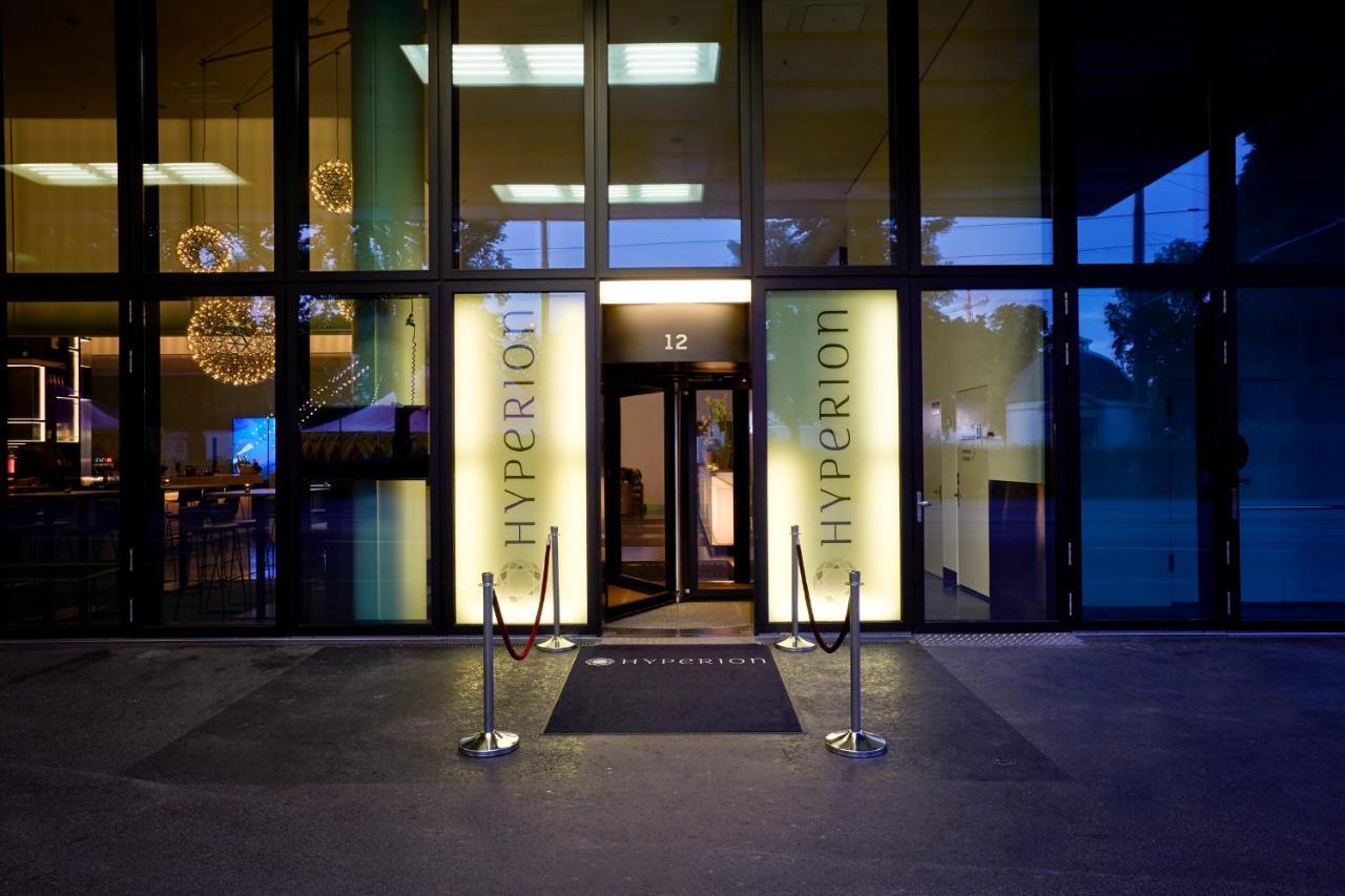 Hotel Hyperion